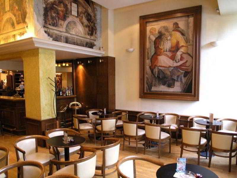Athens City Hotel Ресторант снимка